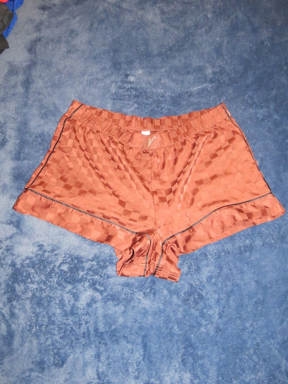 Victoria’s Secret Checkered Satin Lounge Pajama Shorts | Size L